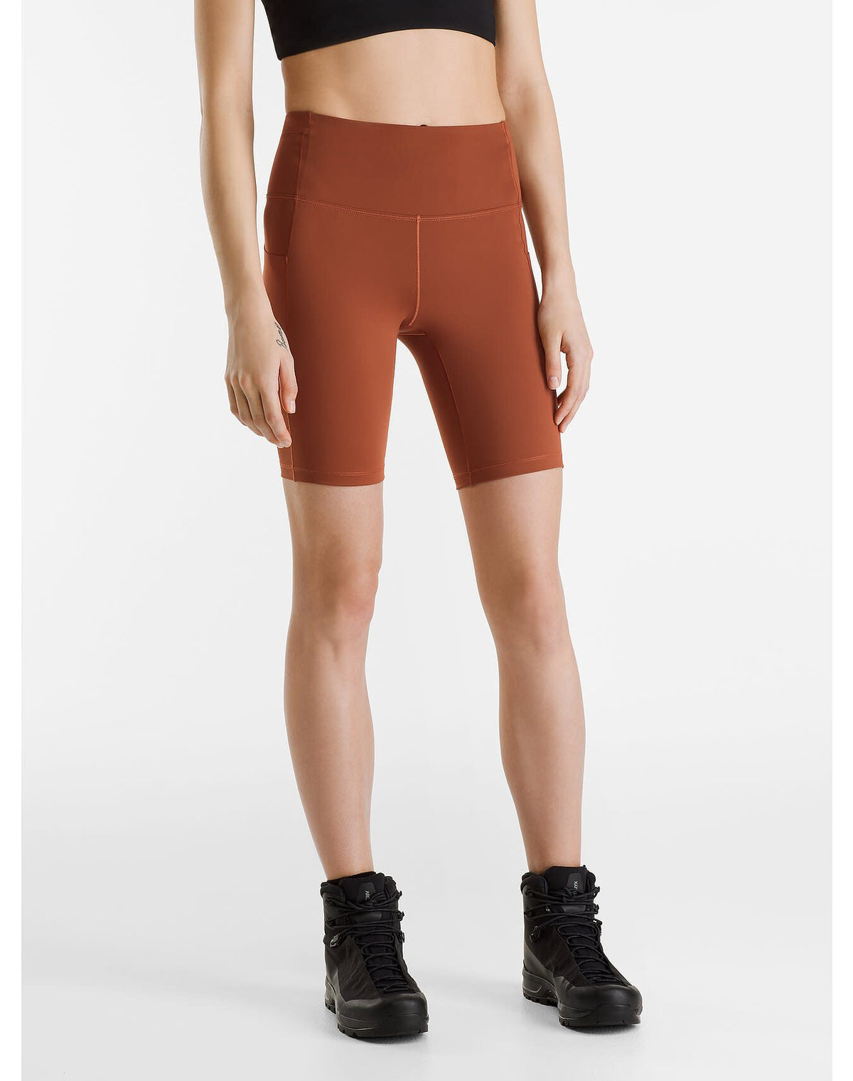 Essent High-Rise Short 8"" Women's
