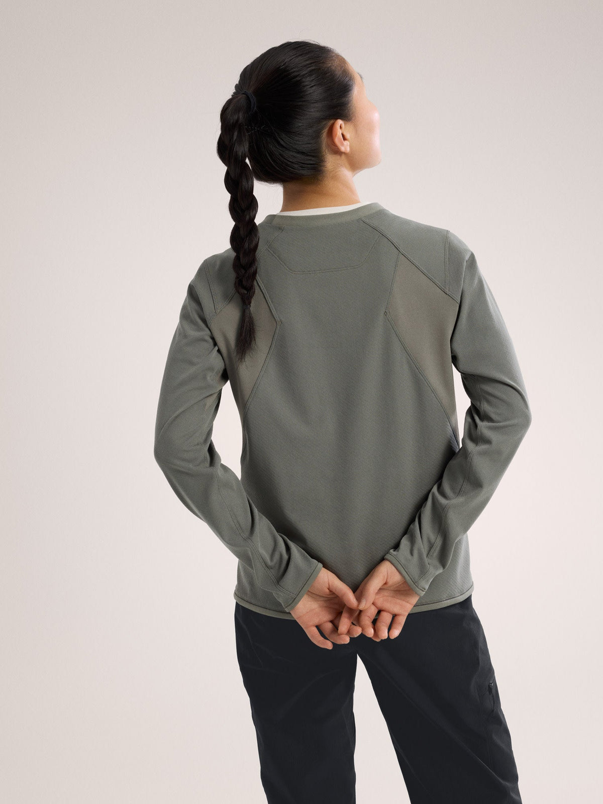 Delta Crew Neck Pullover Women's