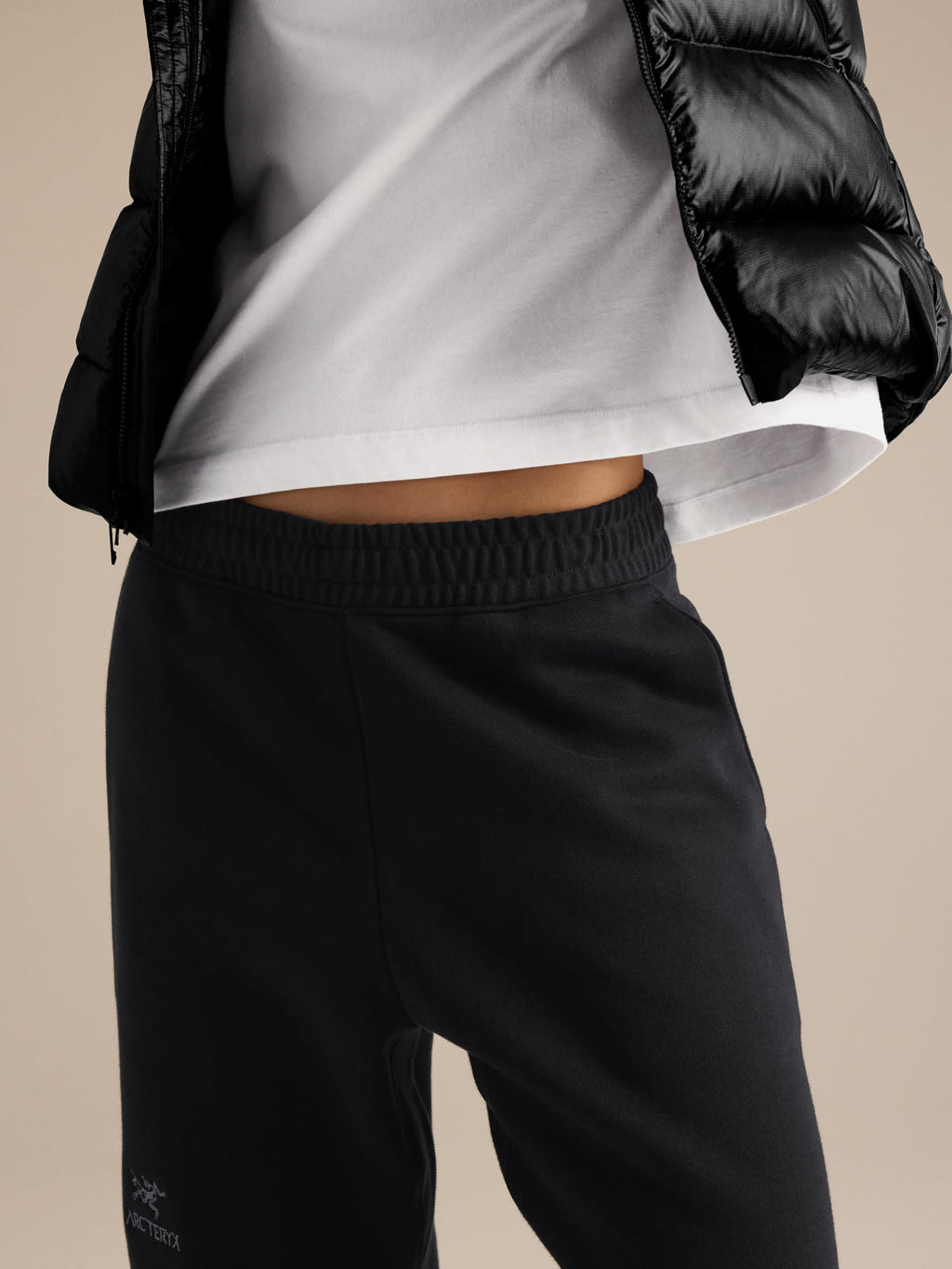 Emblem Fleece Jogger Women's