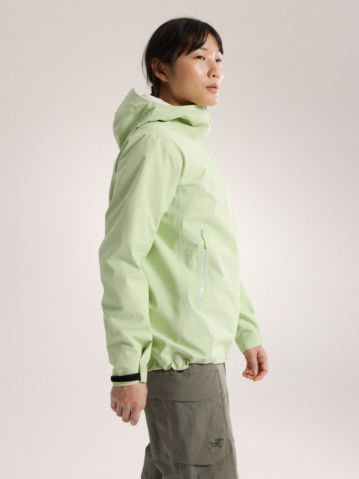 Beta Jacket Women's