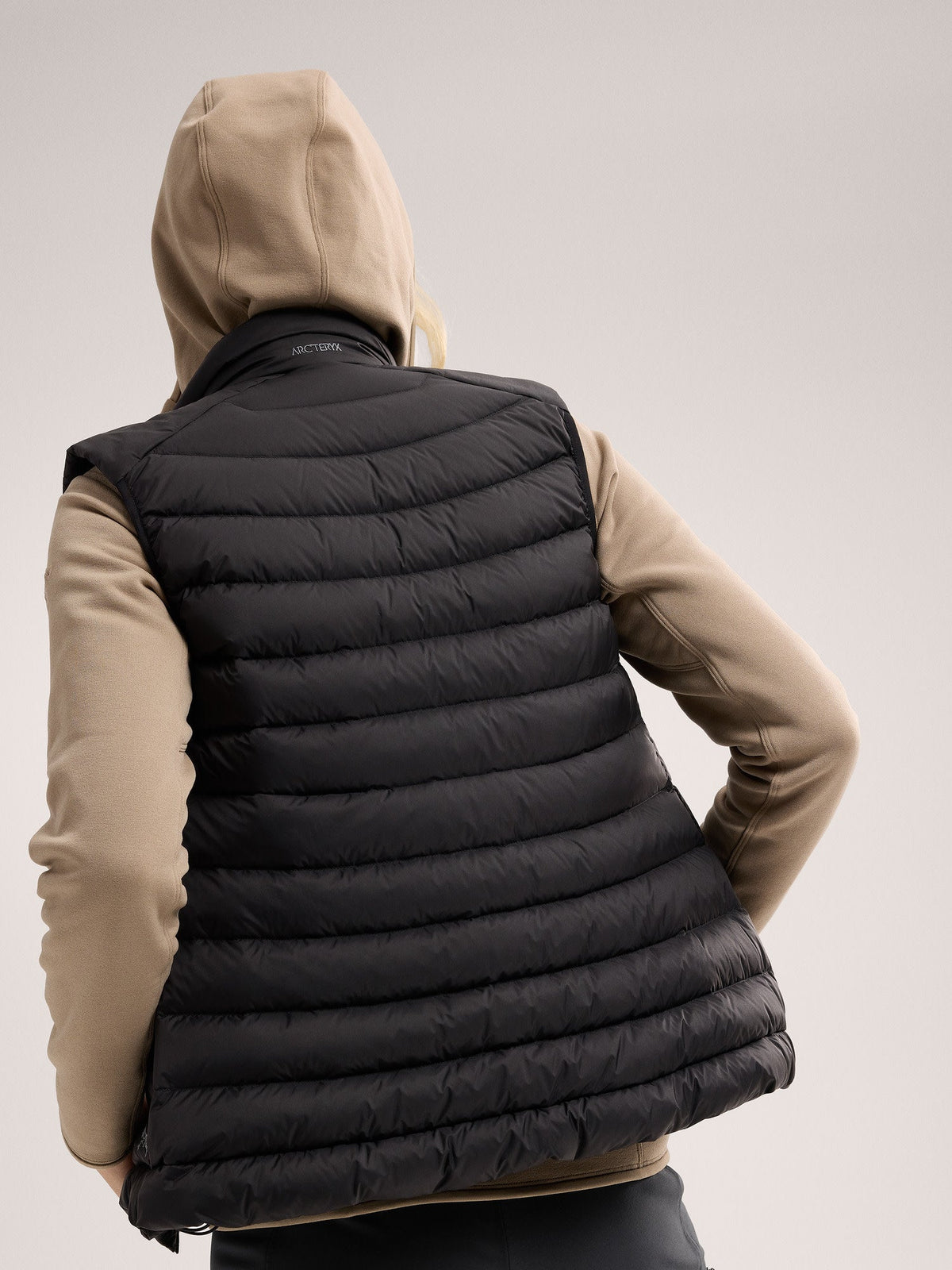 Cerium Vest Women's